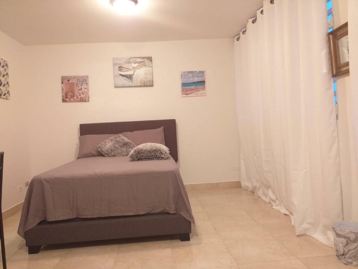 Appartement Beach Front Apt 4 At Isla Verde Tower à San Juan Extérieur photo
