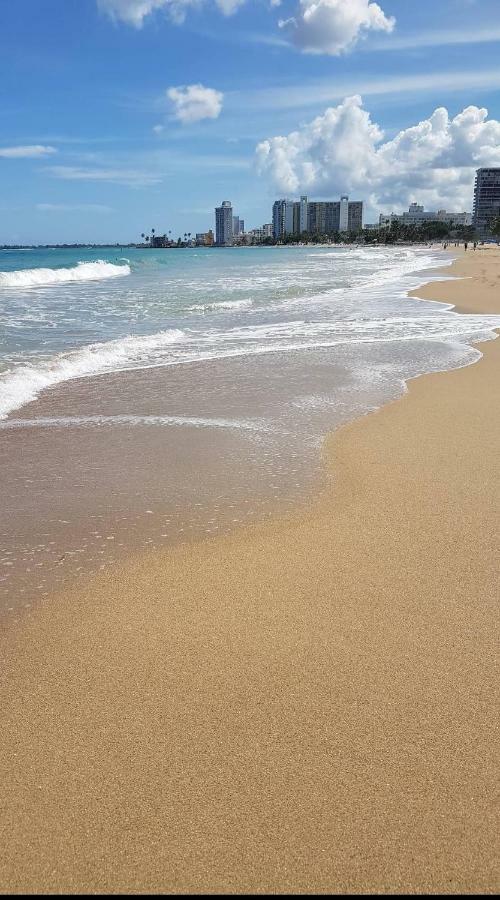 Appartement Beach Front Apt 4 At Isla Verde Tower à San Juan Extérieur photo